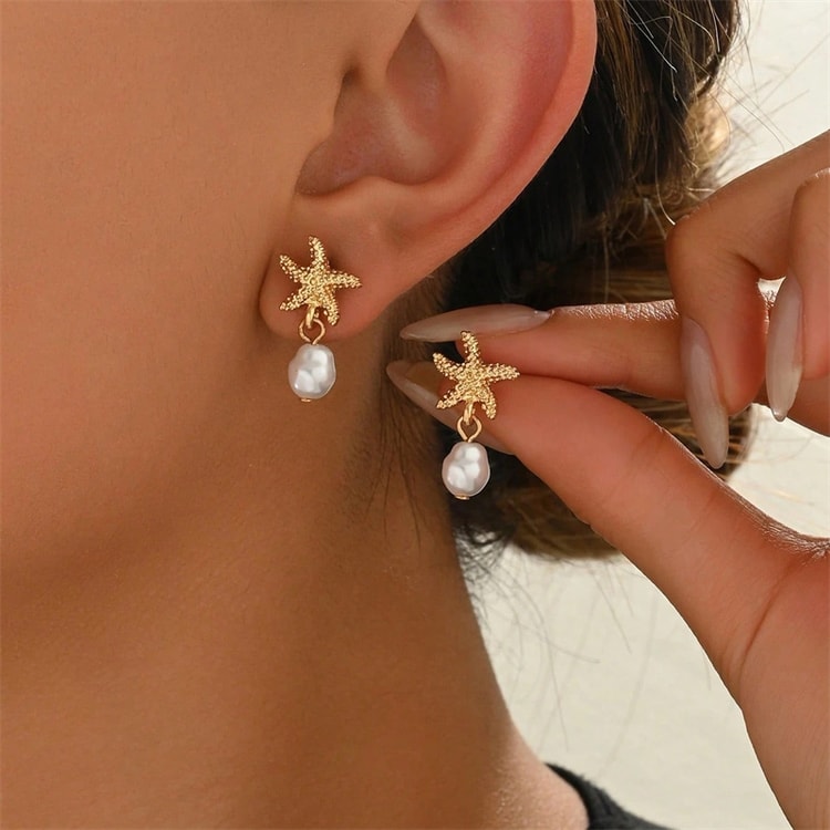Coastal Elegance: Gold Starfish and Pearl Drop Earrings for Summer Beach Style